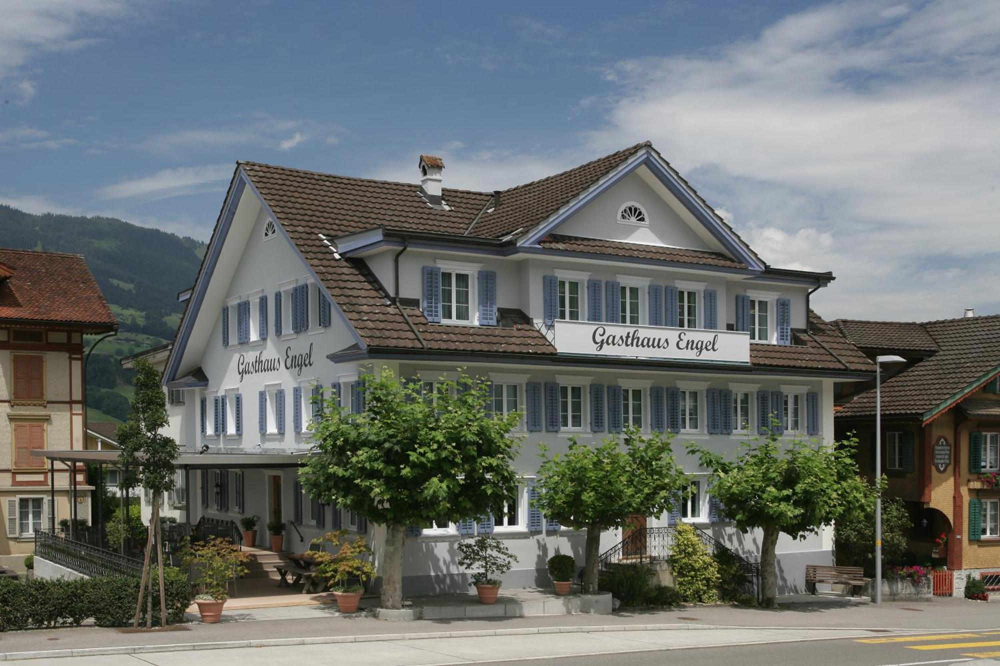 Gasthaus Engel Sachseln Buitenkant foto