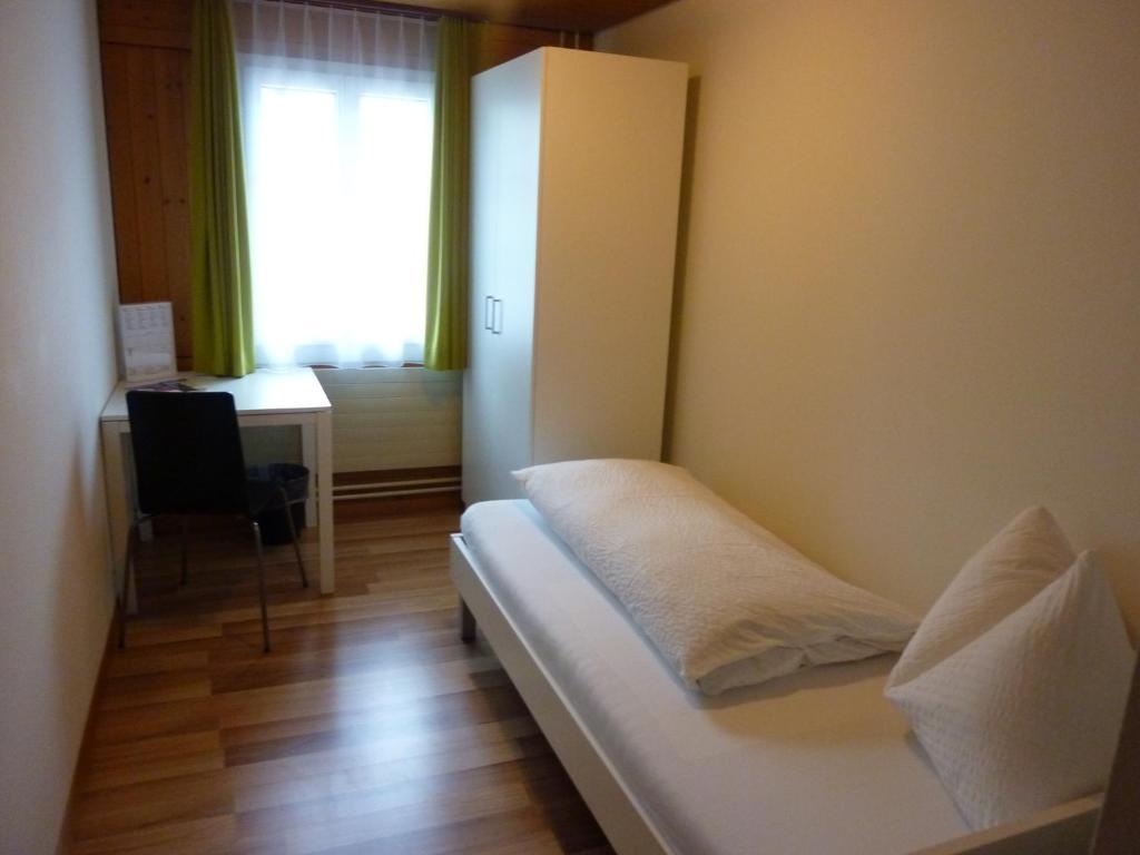 Gasthaus Engel Sachseln Kamer foto