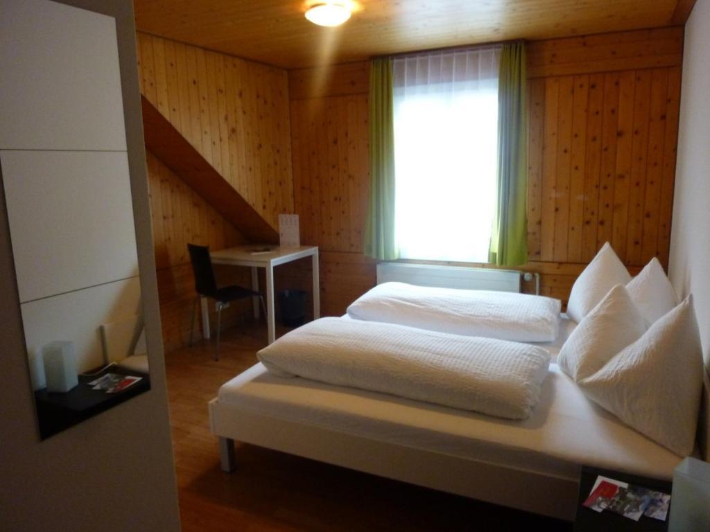 Gasthaus Engel Sachseln Kamer foto