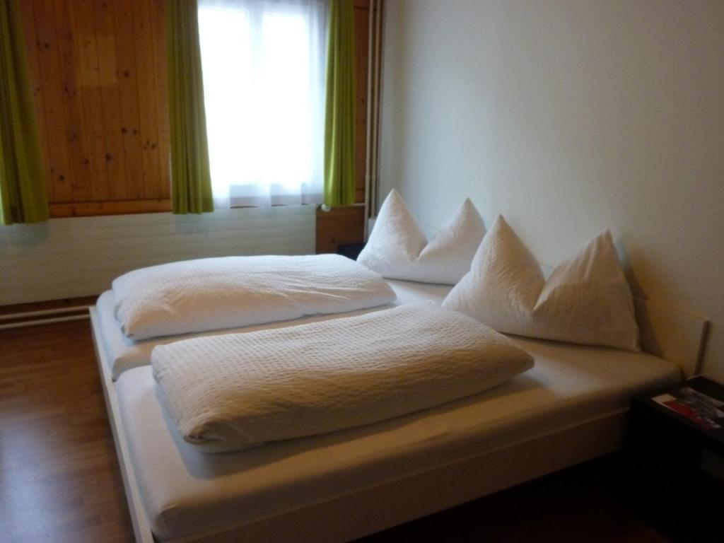 Gasthaus Engel Sachseln Kamer foto