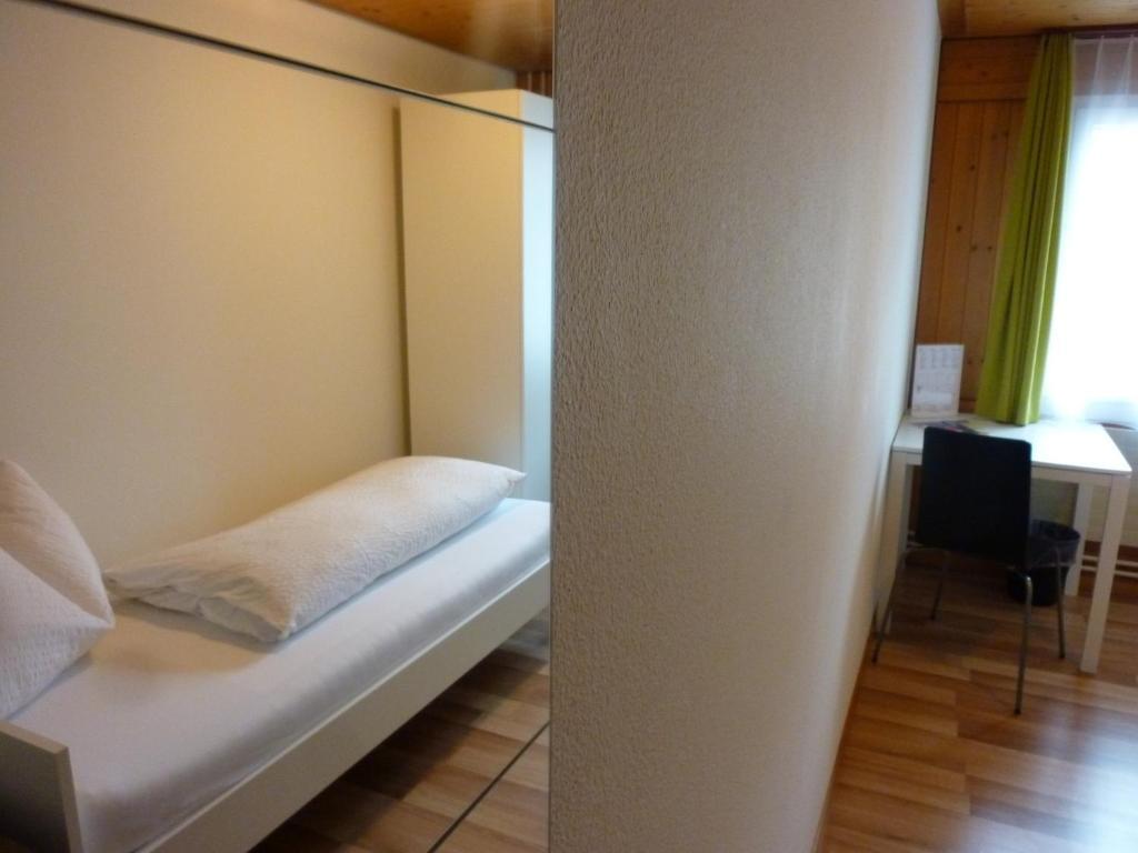 Gasthaus Engel Sachseln Kamer foto